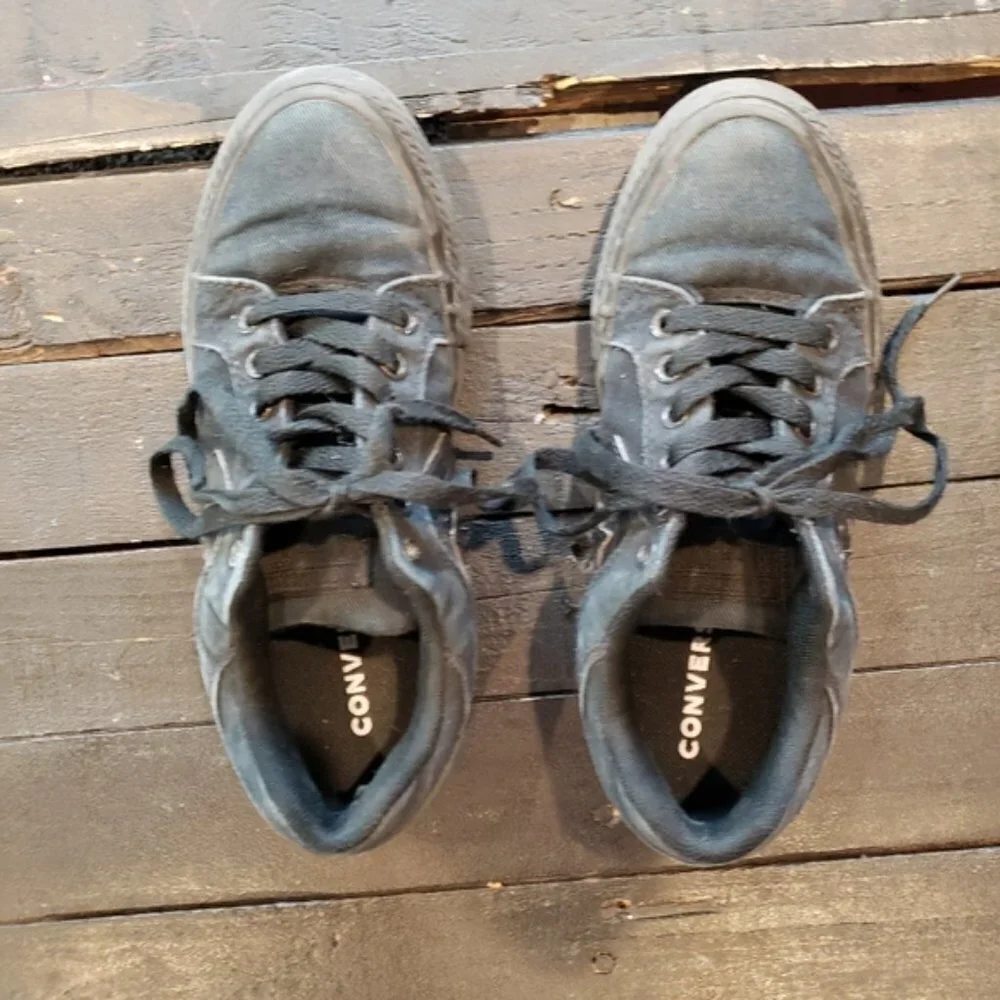Converse All Black Star Shoes Kids Youth Size 2